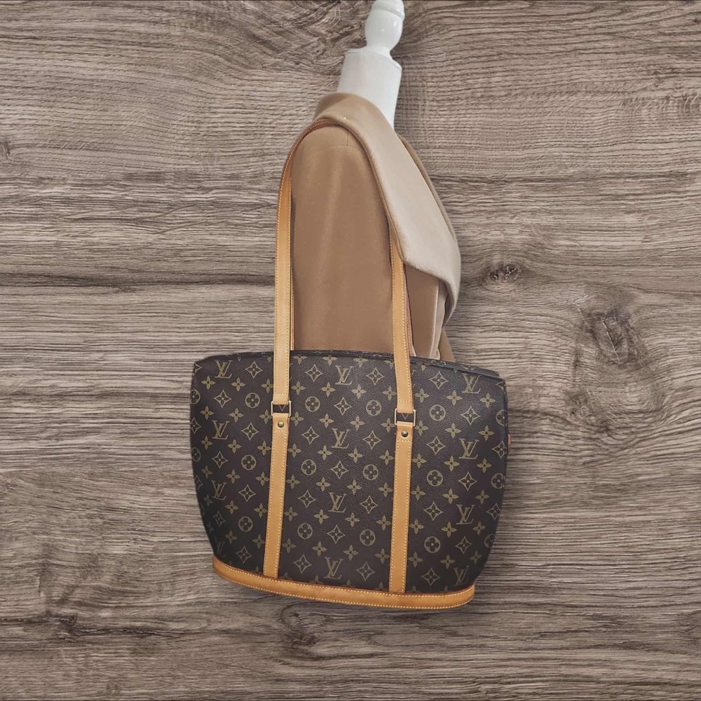 Louis Vuitton Babylone Shoulder Bag